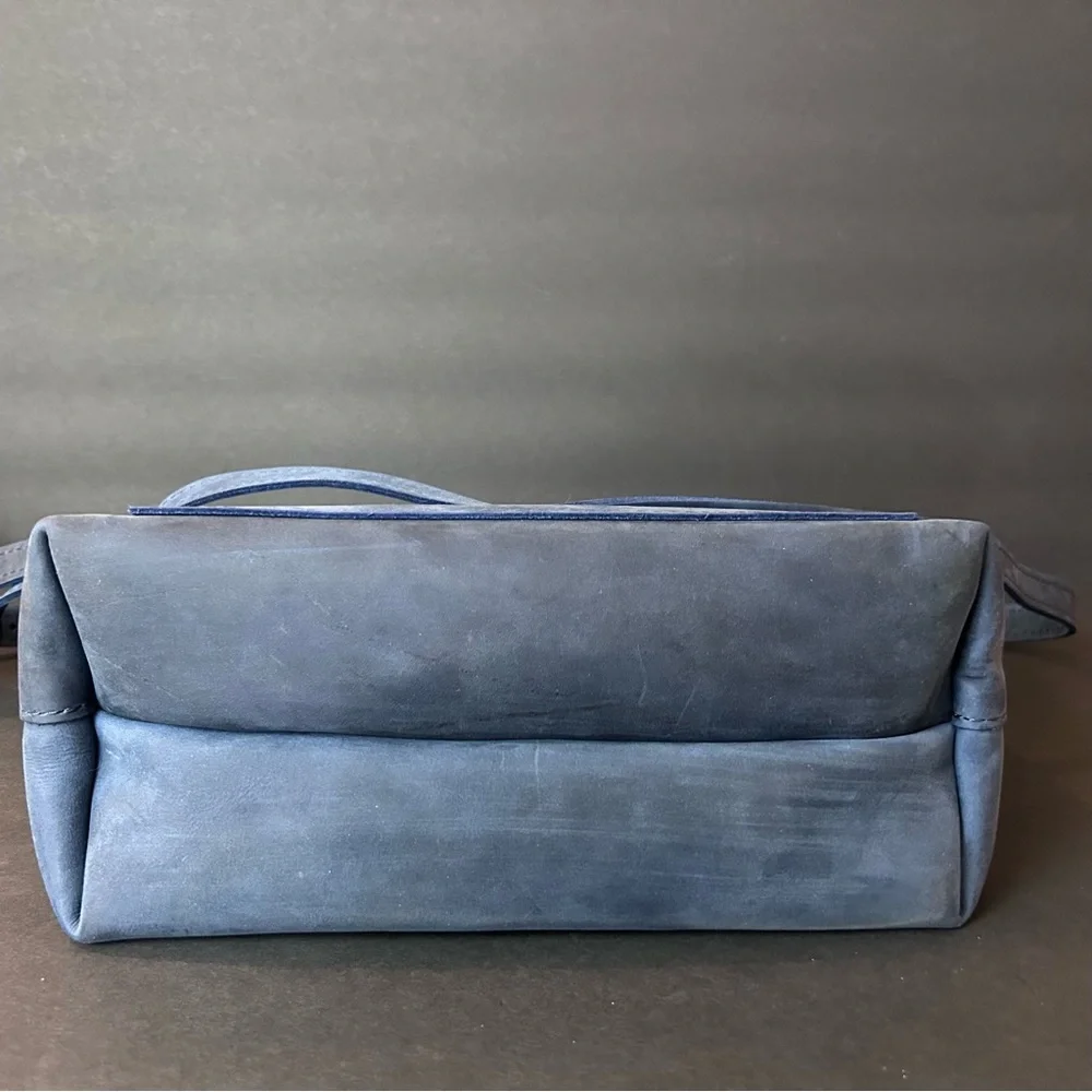 Portland Leather Goods Medium Crossbody Tote Deep Water Blue Leather Bag - Picture 5 of 6